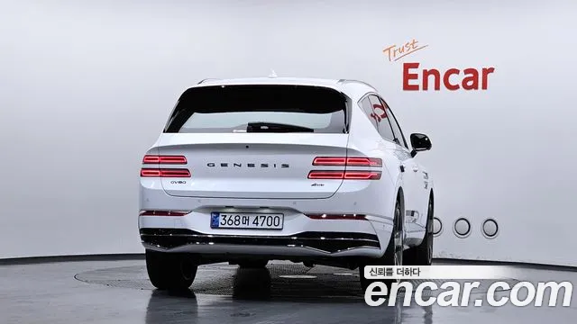 Genesis GV80 2.5T Бензин AWD — Фото автомобиля 2
