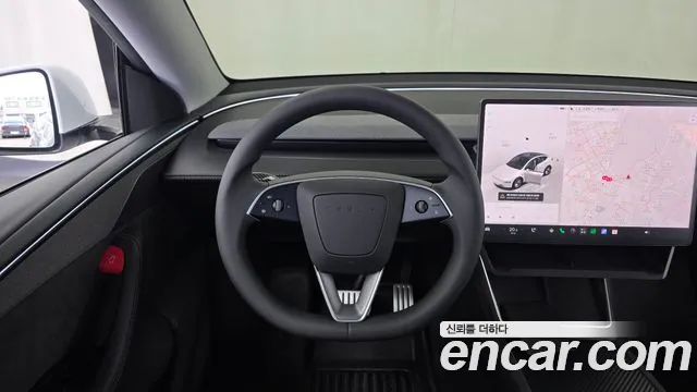 Tesla Model Y — Фото автомобиля 19