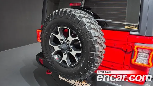 Jeep Wrangler JL — Фото автомобиля 18