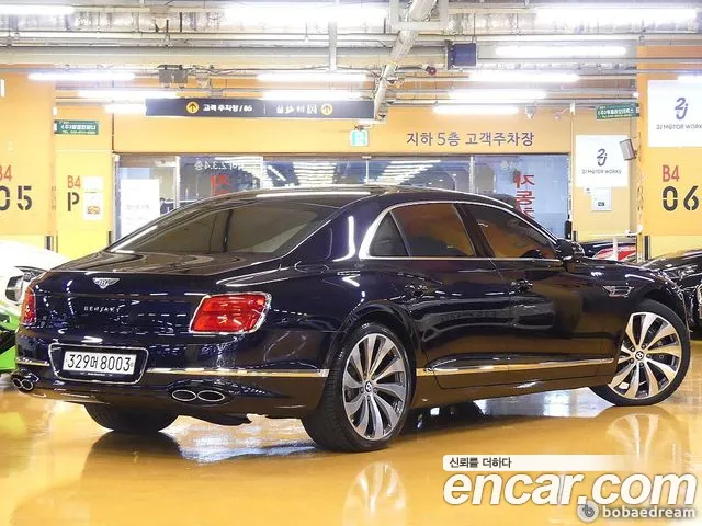 Bentley Flying Spur Generation 3 — Фото автомобиля 3