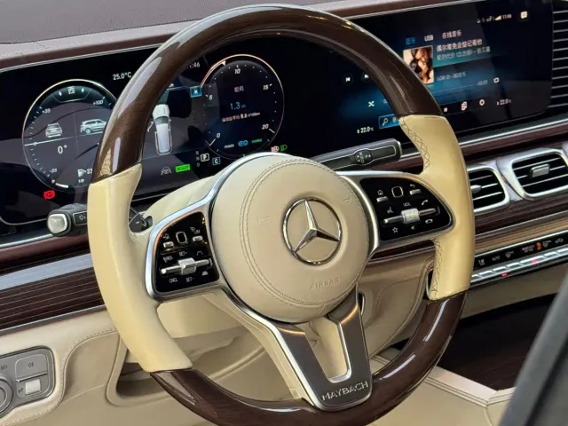 Mercedes-Benz Maybach GLS — Фото автомобиля 7