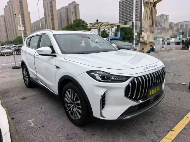 Jetour X70 Plus — Фото автомобиля 3