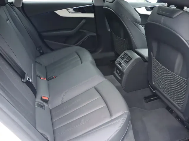 Audi Audi A5 (Import) 2024 Sportback 40 TFSI quattro Luxury Dynamic — Фото автомобиля 12