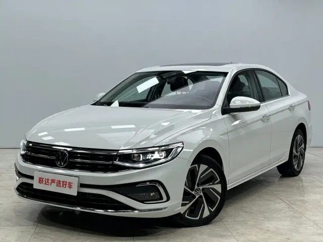 Volkswagen Bora — Фото автомобиля 2
