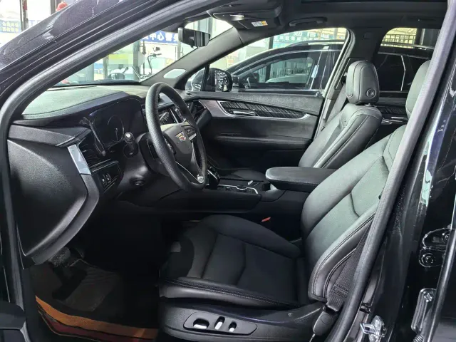 Cadillac XT6 — Фото автомобиля 7
