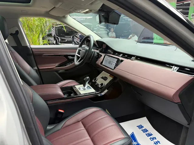 Land Rover Range Rover Evoque — Фото автомобиля 8