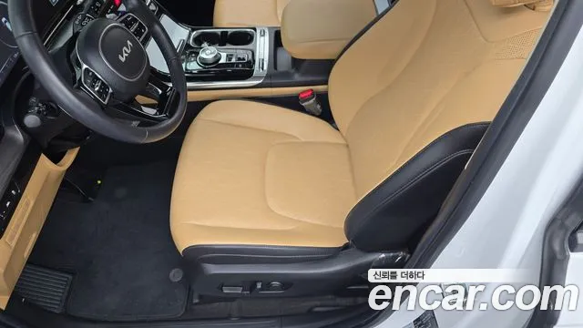 Kia Carnival 4th Gen — Фото автомобиля 24