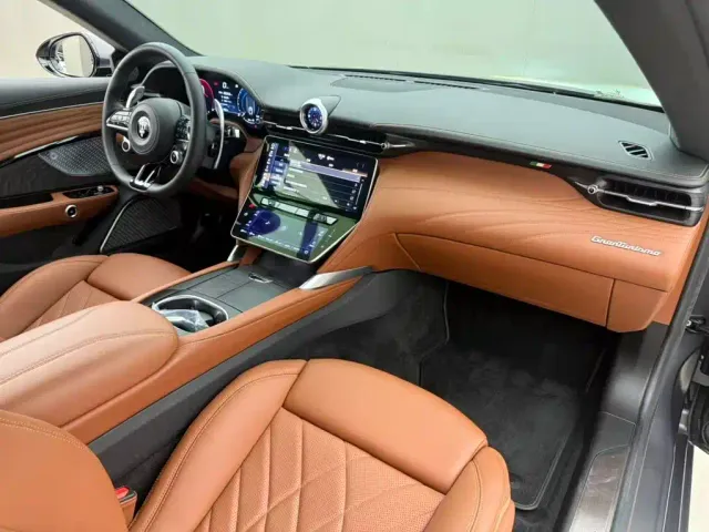 Maserati GranTurismo — Фото автомобиля 10