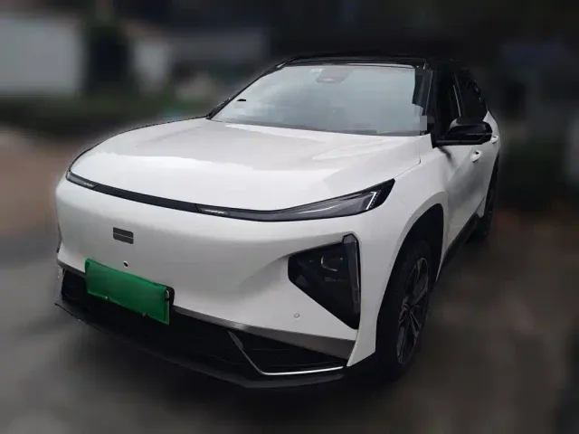 Фотография автомобиля — Geely Galaxy L7