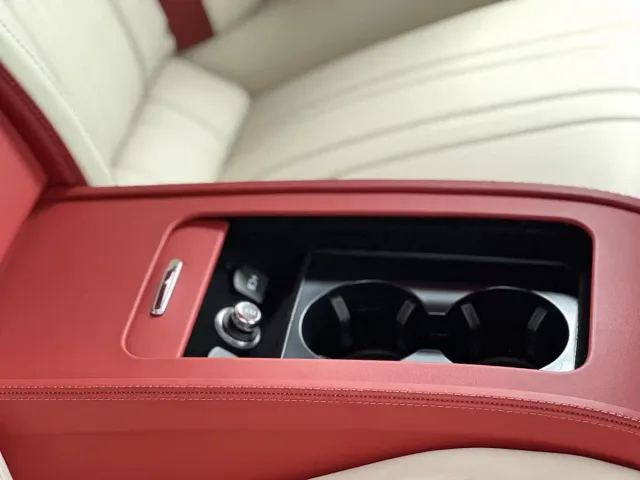 Bentley Continental — Фото автомобиля 16
