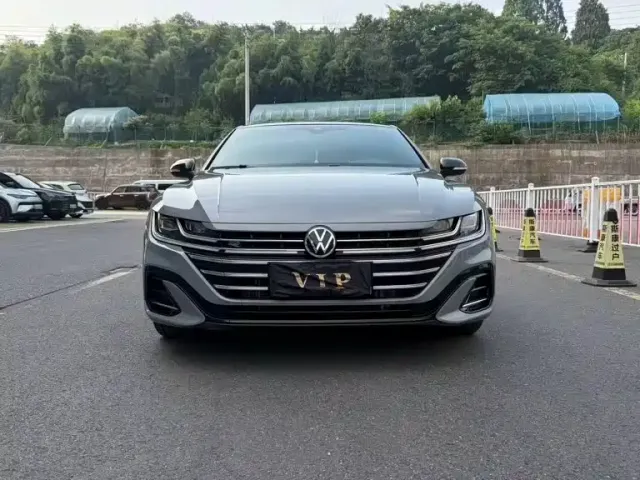 Volkswagen CC — Фото автомобиля 2