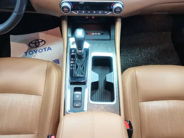 Nissan Teana — Фото автомобиля 16