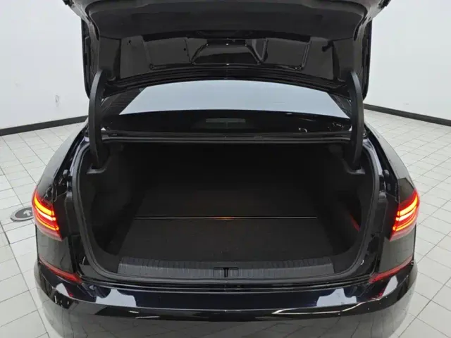 Volkswagen Passat — Фото автомобиля 4