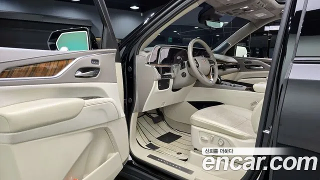 Cadillac Escalade Escalade 5 поколение — Фото автомобиля 10