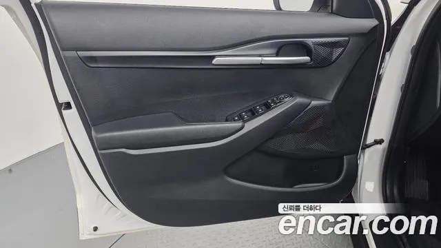 Kia Seltos — Фото автомобиля 13
