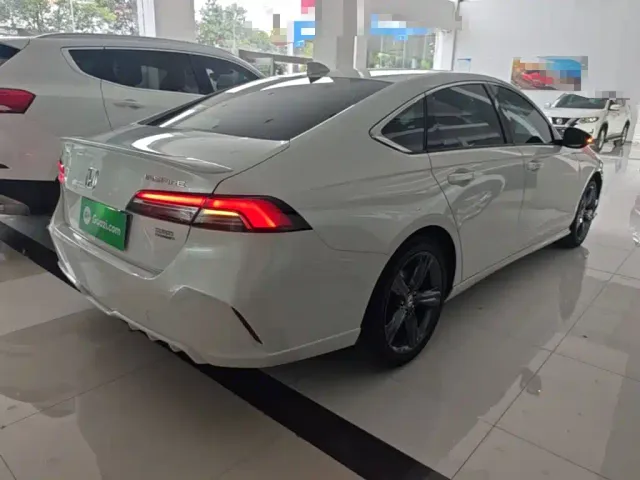 Honda Inspire — Фото автомобиля 4