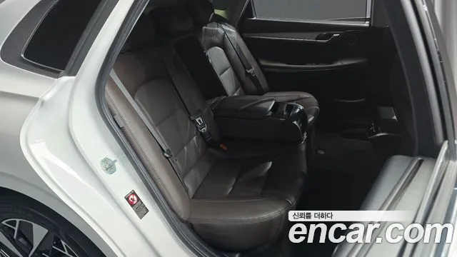 Hyundai Grandeur (New) Hybrid — Фото автомобиля 11