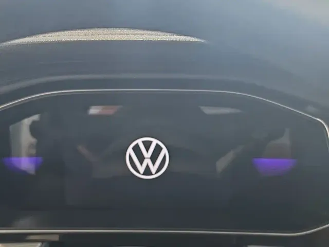 Volkswagen Sagitar — Фото автомобиля 12