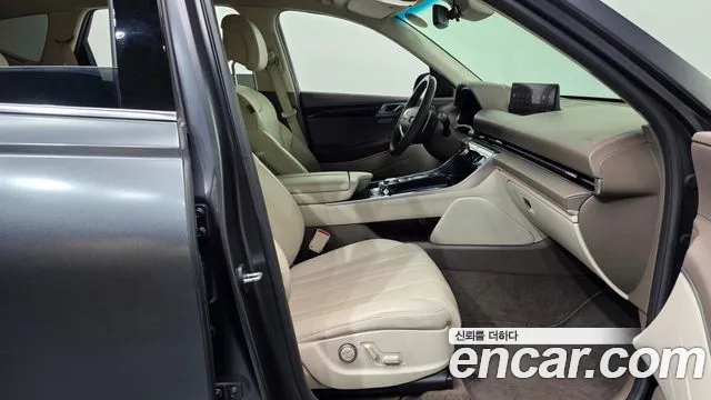 Genesis GV80 — Фото автомобиля 17