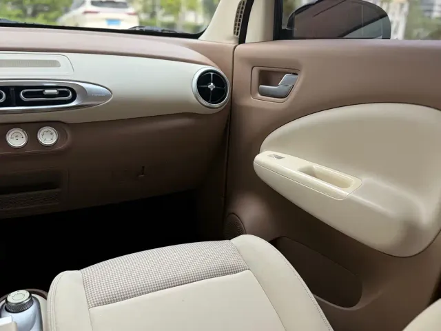 Wuling Hongguang Mini EV — Фото автомобиля 13