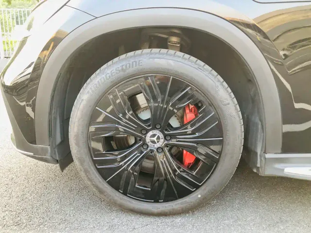 Mercedes-Benz EQE SUV — Фото автомобиля 11
