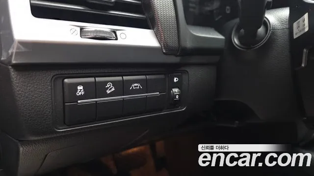 KG_Mobility_Ssangyong Rexton All Rexton Дизель 2.2 4WD — Фото автомобиля 8