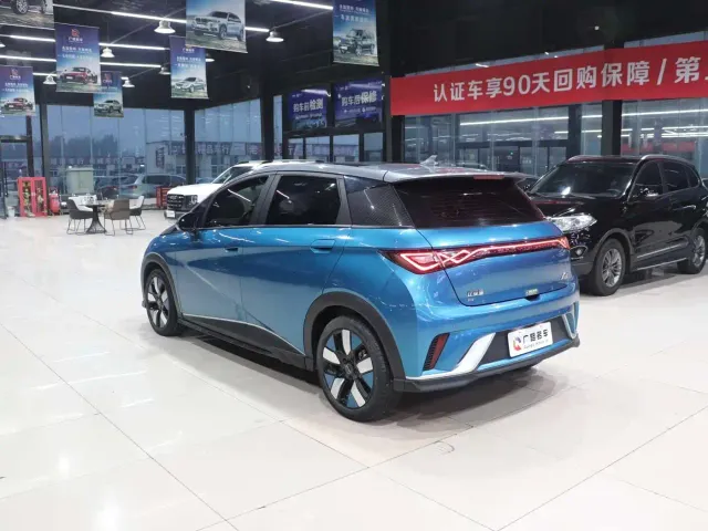 BYD Dolphin — Фото автомобиля 3