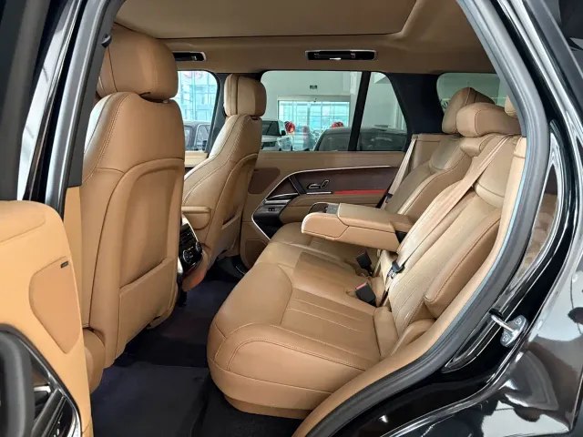 Land Rover Range Rover — Фото автомобиля 7
