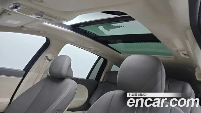 Hyundai Ioniq 9 — Фото автомобиля 30