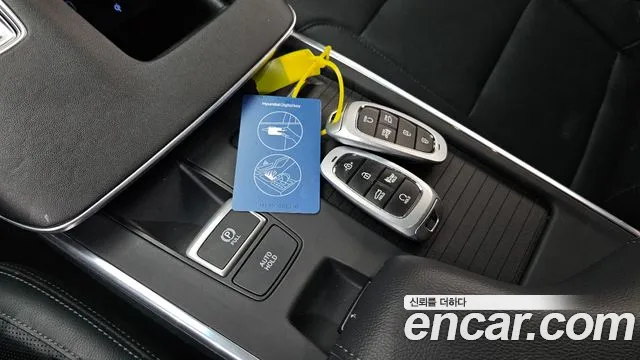 Hyundai Grandeur New — Фото автомобиля 19