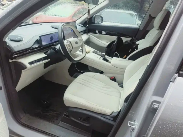 Geely Galaxy E5 — Фото автомобиля 14