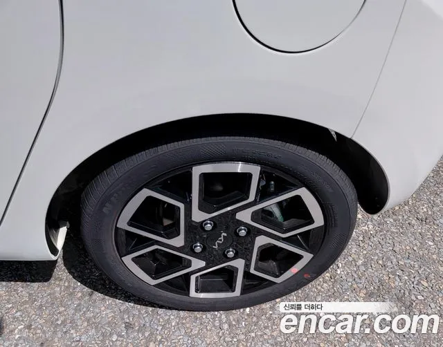 Kia RAY Новый Kia Ray Signature — Фото автомобиля 5