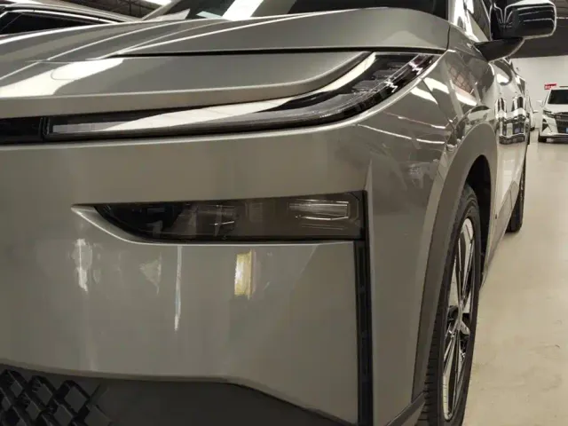 Toyota BoZhi 3X — Фото автомобиля 5