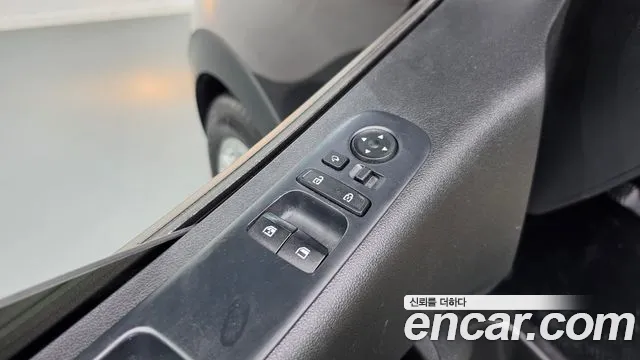 Hyundai Staria Staria Карго 5 мест — Фото автомобиля 19