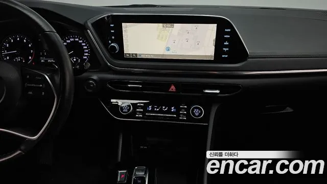 Hyundai Sonata — Фото автомобиля 20
