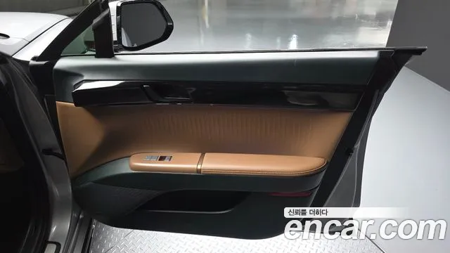 Hyundai Grandeur GN7 — Фото автомобиля 13