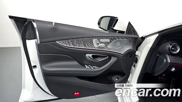 Mercedes-Benz AMG GT 4 двери 43 4MATIC+ — Фото автомобиля 21