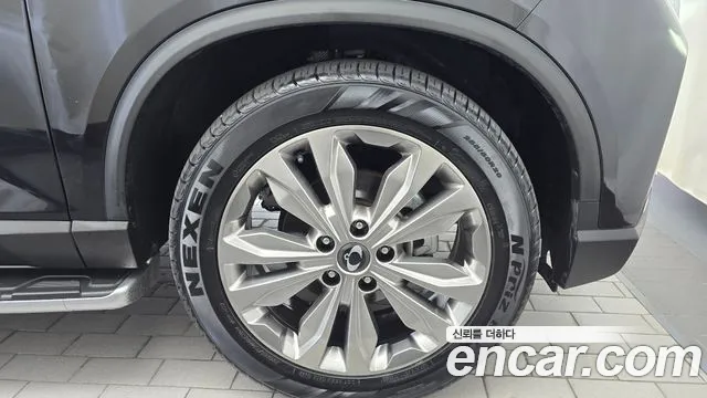 KGM Rexton New — Фото автомобиля 6