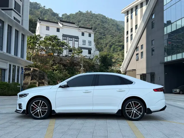 Geely Xingrui — Фото автомобиля 11