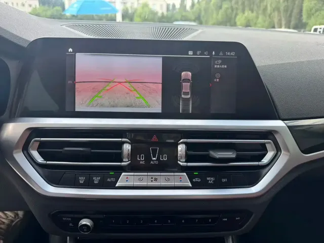 BMW BMW 3 Series 2023 320i M Sport Package — Фото автомобиля 11