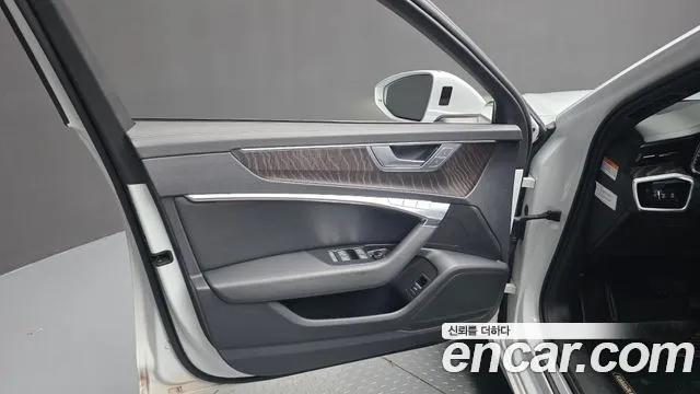 Audi A6 C8 — Фото автомобиля 13
