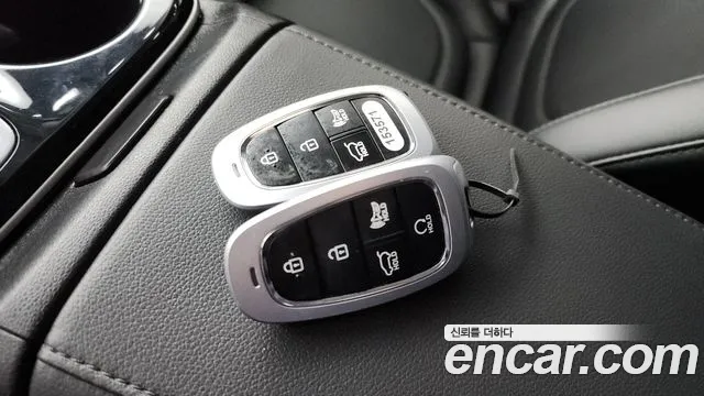 Hyundai Tucson Tucson (NX4) Бензин 1.6 турбо 2WD — Фото автомобиля 19