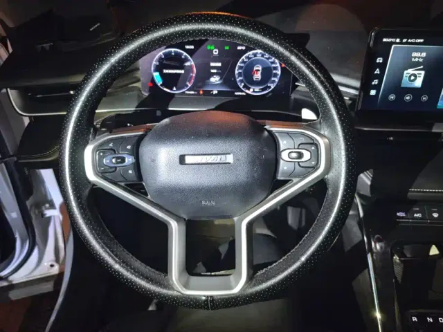 Haval H6 — Фото автомобиля 15