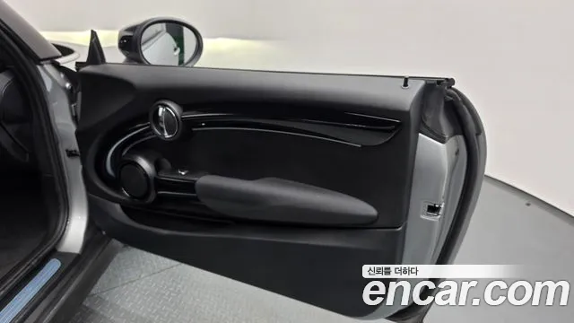 MINI Cooper Convertible — Фото автомобиля 14