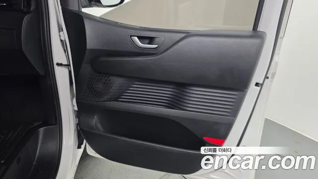 Hyundai Staria — Фото автомобиля 14