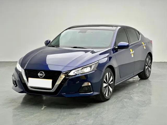 Фотография автомобиля — Nissan Teana