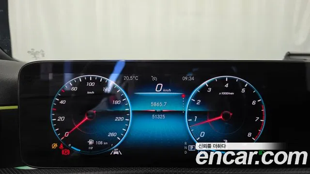 Mercedes-Benz A-Class W177 — Фото автомобиля 11