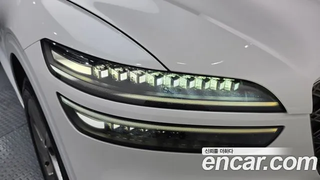 Genesis GV70 2.5T Бензин AWD — Фото автомобиля 19
