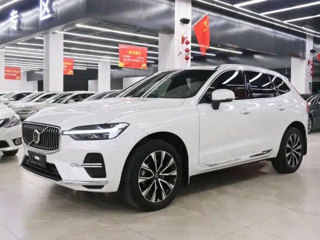 Фотография автомобиля — Volvo XC60