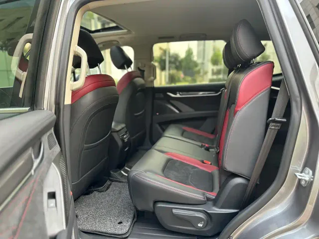 Maxus SAIC Maxus D90 Pro — Фото автомобиля 13